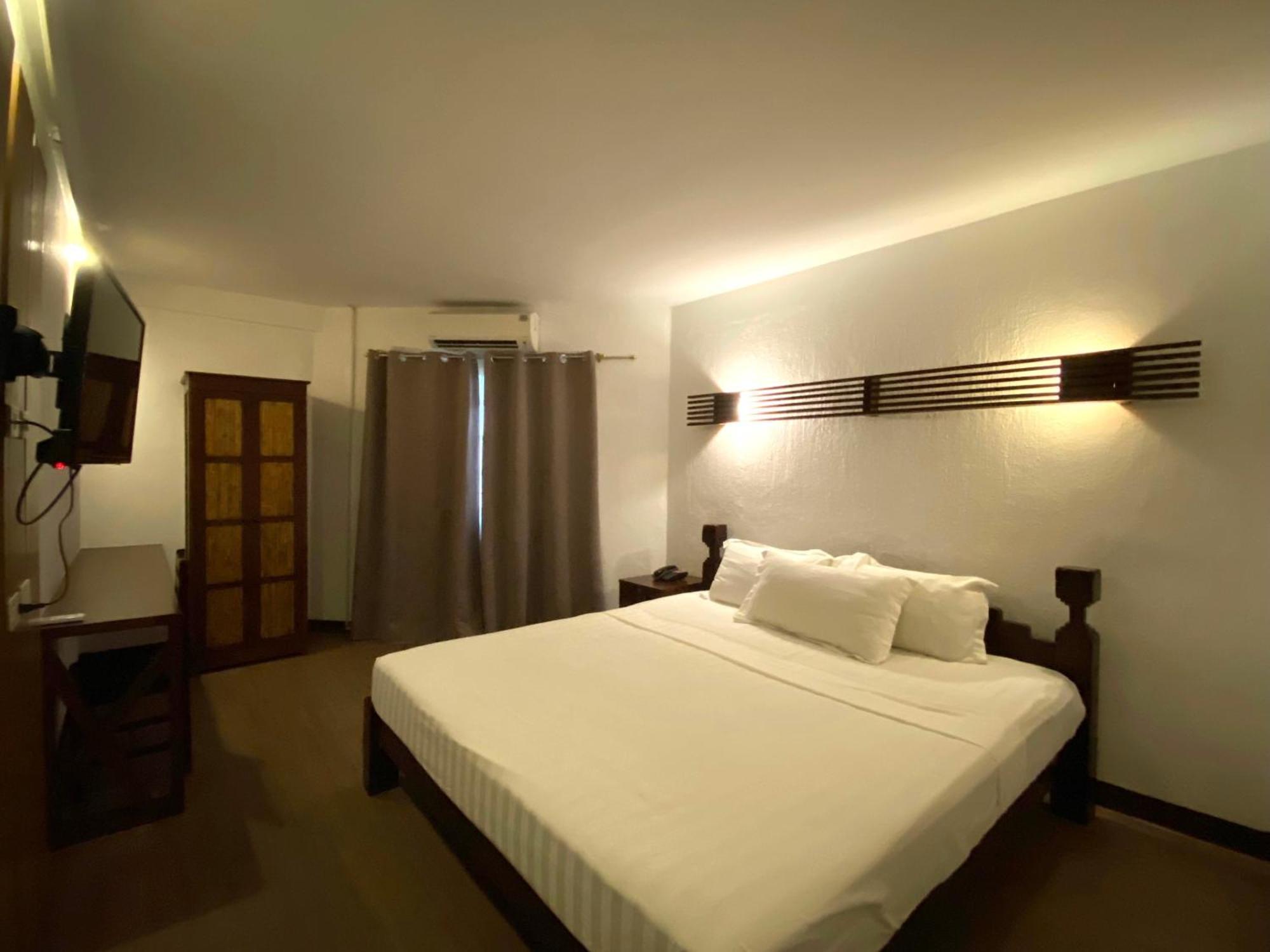El Puerto Marina Beach Resort & Vacation Club Lingayen Exteriér fotografie